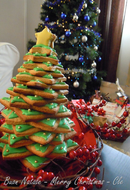 Gingerbread Christmas tree